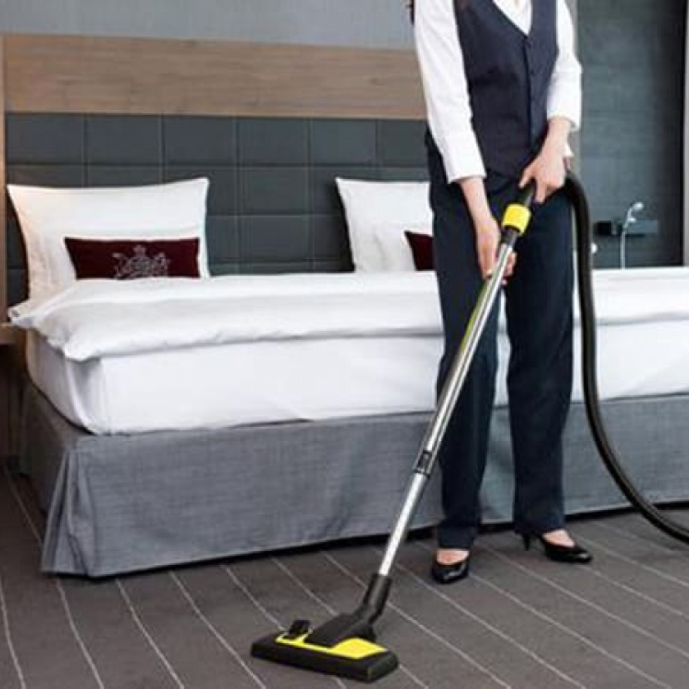 Cleaning of hotel spaces